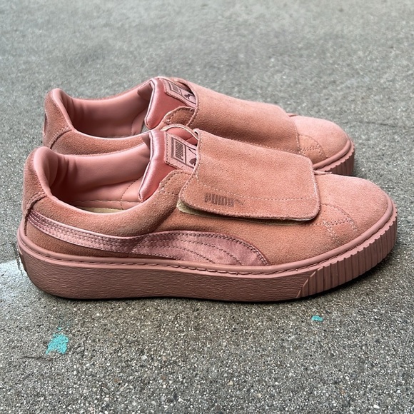 Puma Suede Platform Sneakers - Picture 2 of 6